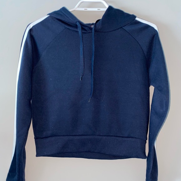 sweater - Picture 1 of 1